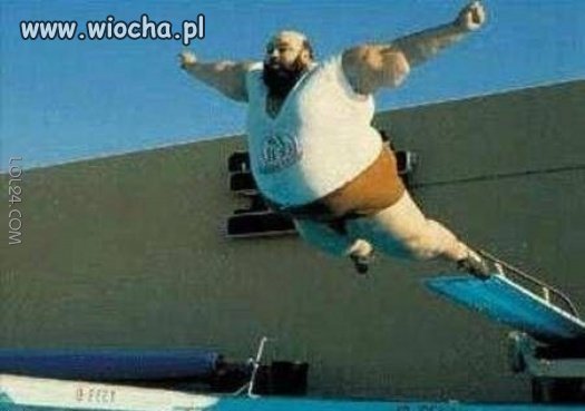 Myślał ze umie latać..