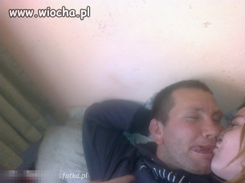Całowanie nie zawsze wygląda tak pięknie ...