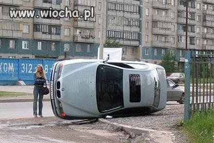 Blondi i jej Bmw...