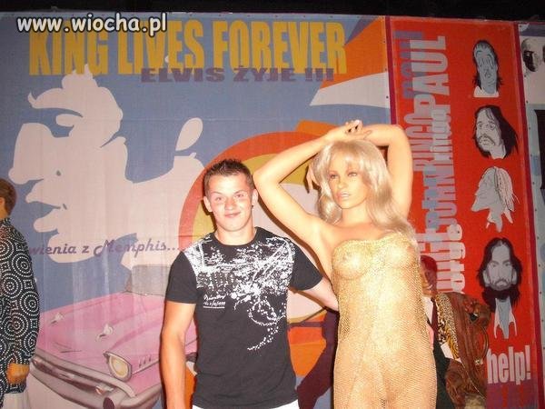 Dom woskowych ciał 