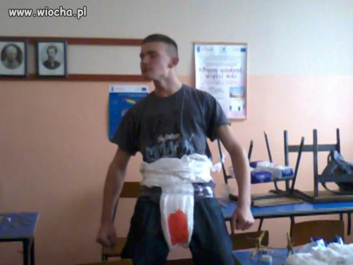 Jarek stracił wacka?