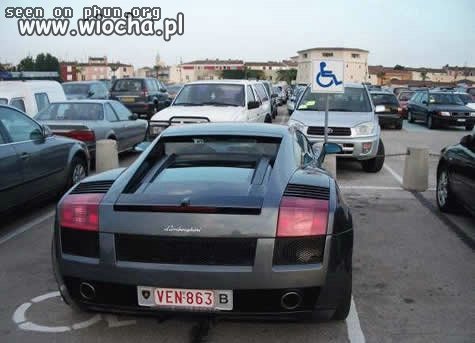 Bogaty finansowo