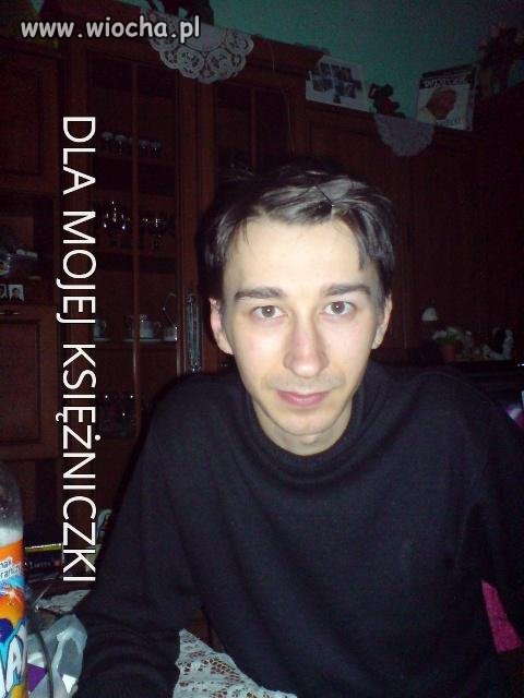 Nie no to juz przegiecie i ta wsuwka we włoskach.