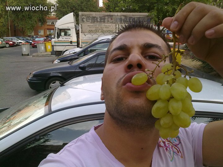 Mmm smakowało winogronko ? 