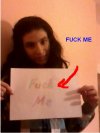 Super zdjęcie na fejsbuka z napisem ''Fuck Me''.