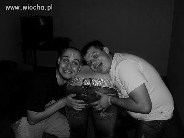 Nie ma to jak "dać dupy"...