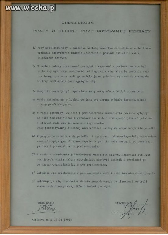 Instrukcja pracy w kuchni przy gotowaniu herbaty.