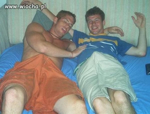 Gra wstępna?