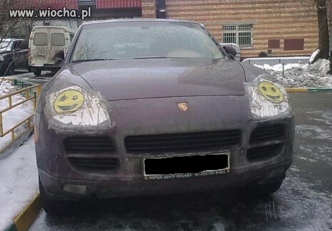 Fajne auto.. i te światła 