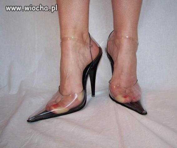 Plastikowe buty 
