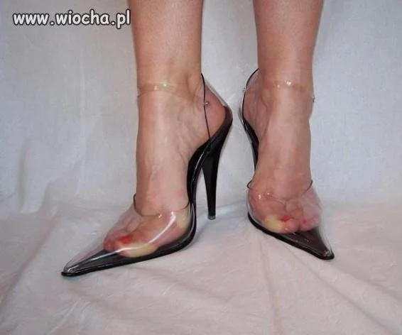 Plastikowe buty 