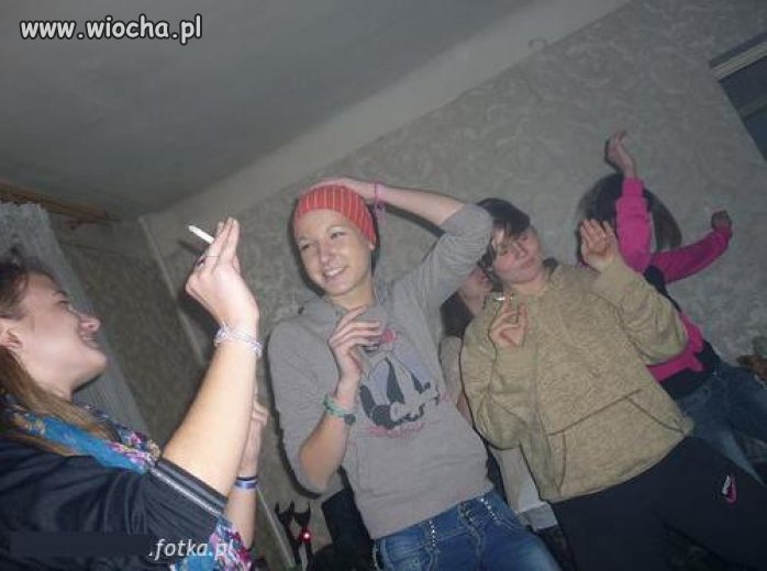 Mają po 15 lat.
