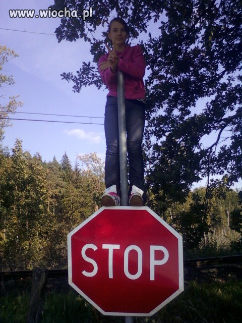 STOP!