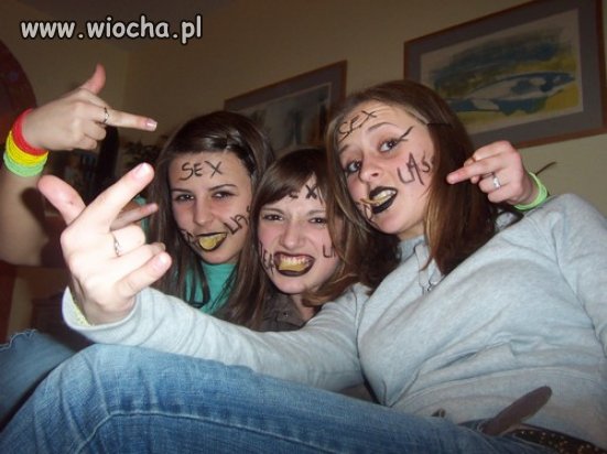 Hahaha. Wiocha jak nic.