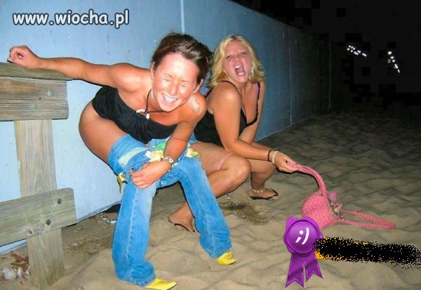 Moczą piasek 