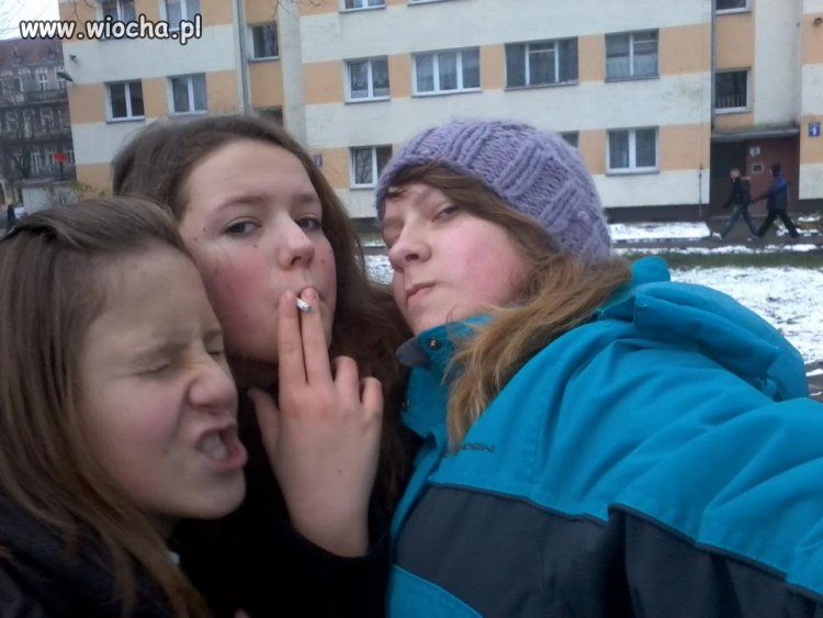 One mają po 14 lat.