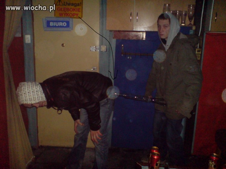 Dubiel głęboko kopie