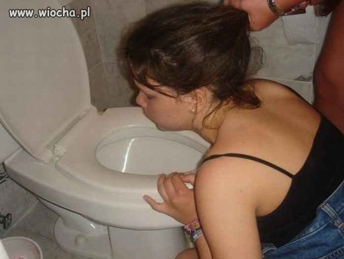 Kolejna z serii ... w kibelku 