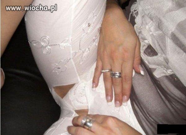 Się rozdarło
