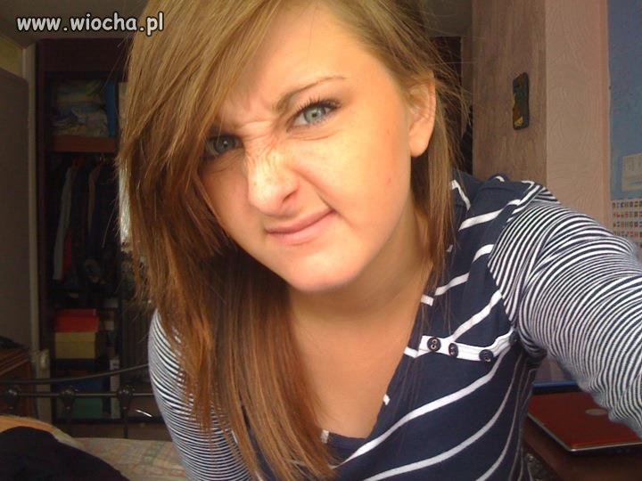 Nie ma to jak słitaśna minka...