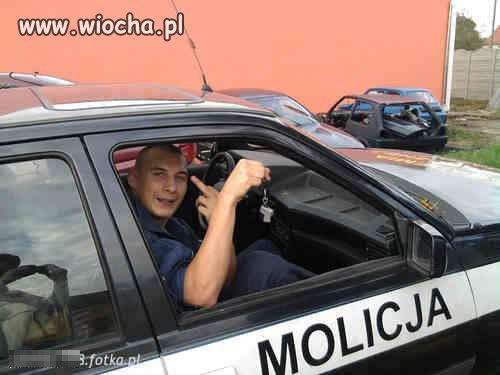 Fotkowy "molicjant"