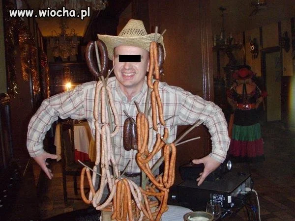Macgyver atakuje