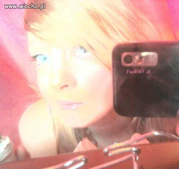Hmm...Barbie...? I to słodkie "Fuck it" 
