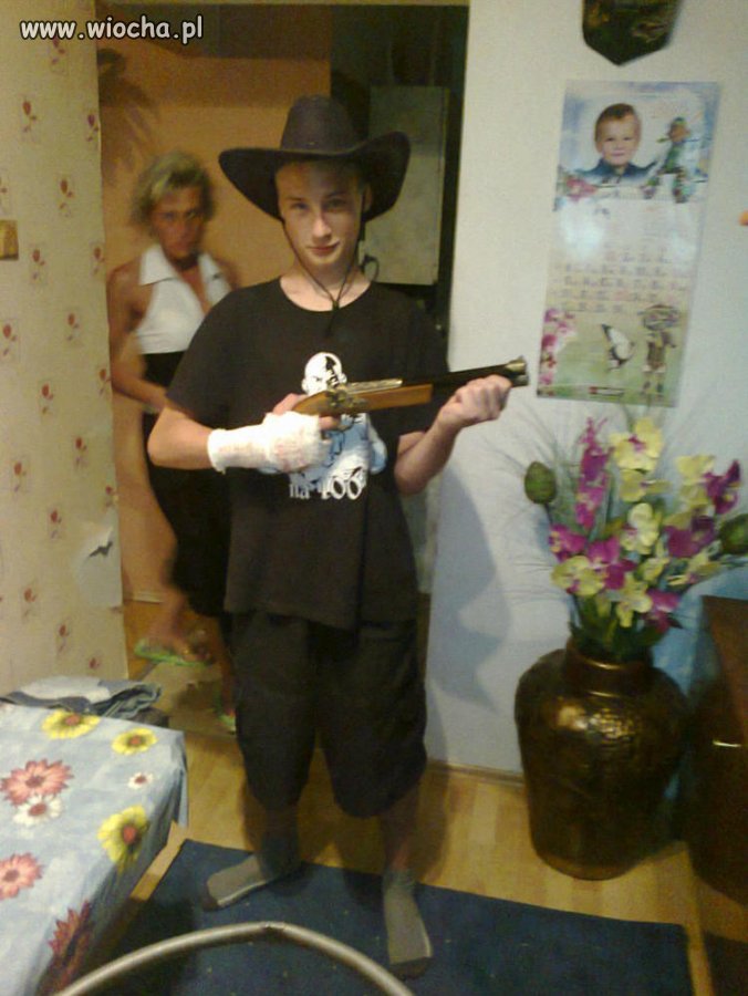 He postrzelił się