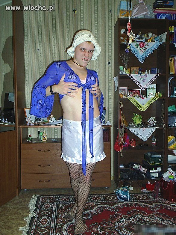 Dziunia pierwsza klasa hahaha