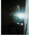 Fotka w lustrze w drzwiach.