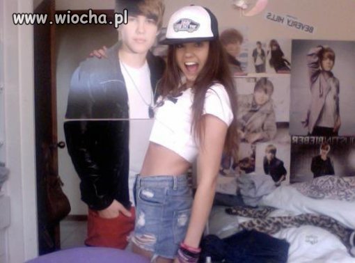 Bieber kartonowy jak hanka 