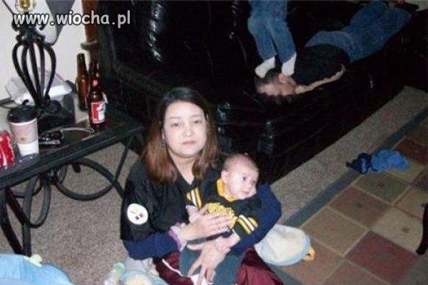 Mamusia chyba lepiej sobie radzi z dziećmi...