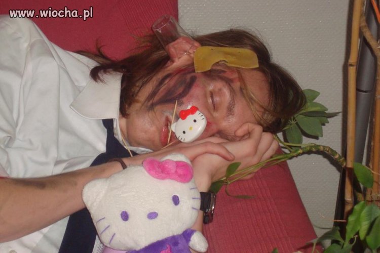Załóż się, że wyzerujesz szklankę wódki