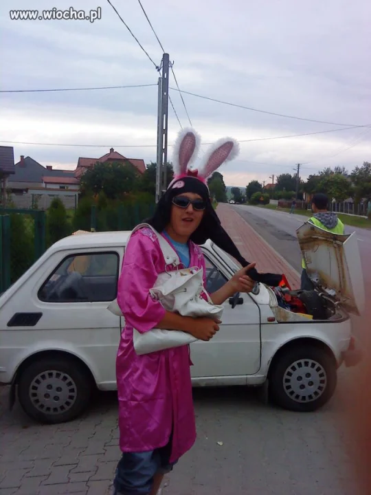 Różowa landrynka łapie stopa!