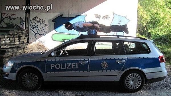 Policjanci bardzo specjalni 