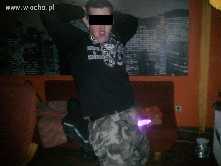 Jego nowy miecz świetlny.
