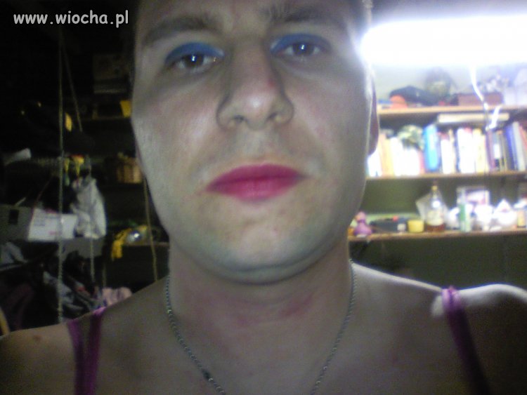 Make up w połowie