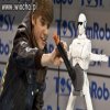 Justin lubi tak trzymać