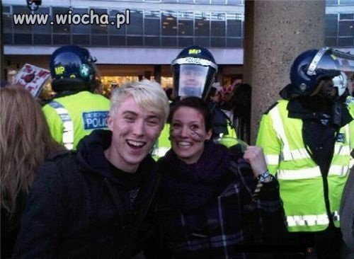 Policja ...