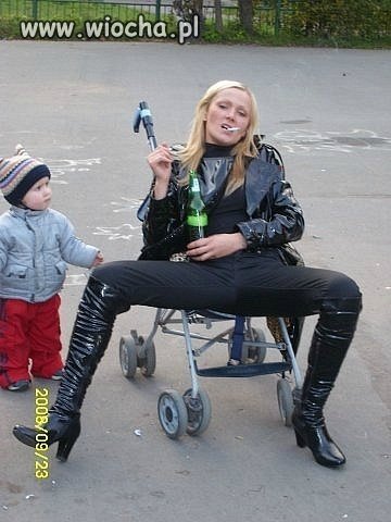 Mamo, jesteś?