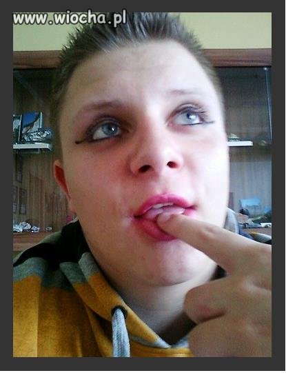 Malowany pajac ze słitaśną minką plasticzka