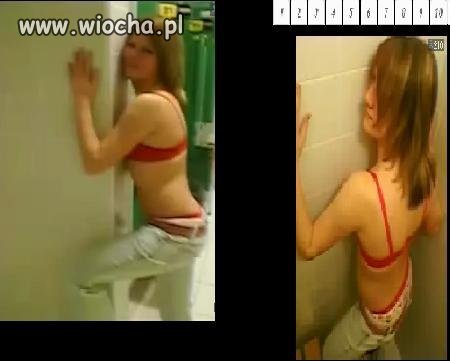 Strasznie lubi pokazywać pupę w majtkach.