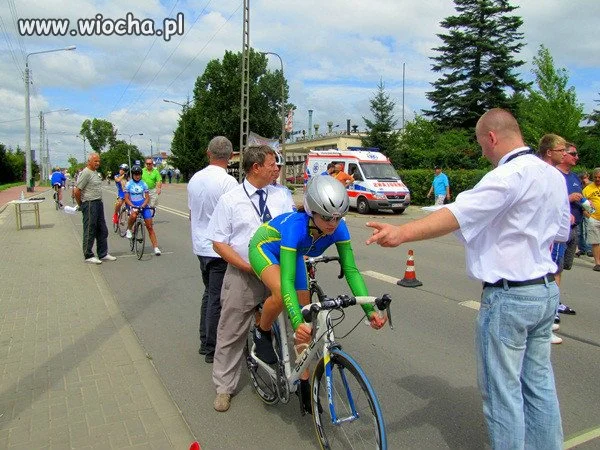 Kopniak na szczęście?