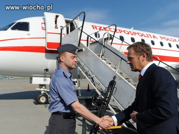 Donald Tusk (czyt. wiocha)