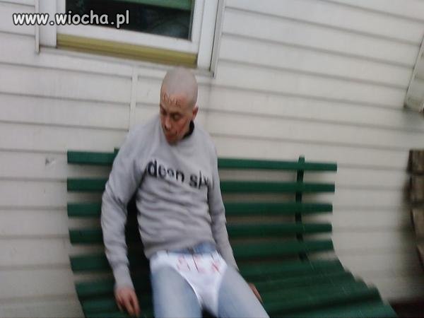 Znów imprezka.