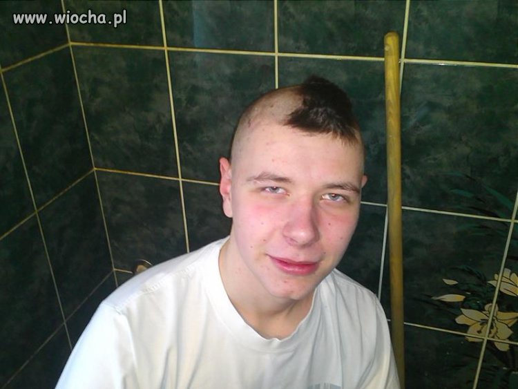 Chyba pokłócił się z fryzjerem