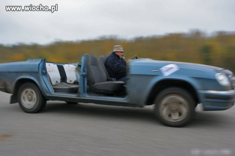 Właśnie gna do kraju