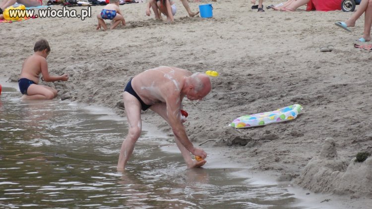 NA SŁAWSKIEJ PLAŻY 