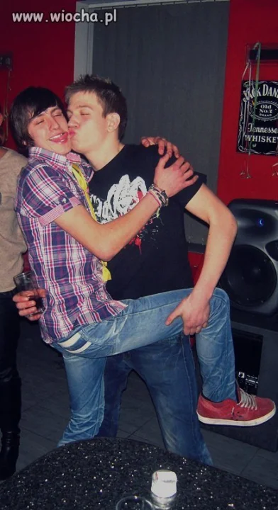 Imprezowo.