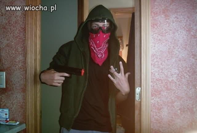 "Aj em gangsta"
